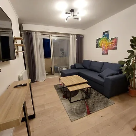 Le Cazaubon T2 Pkg Halles Et Foirail 아파트 *